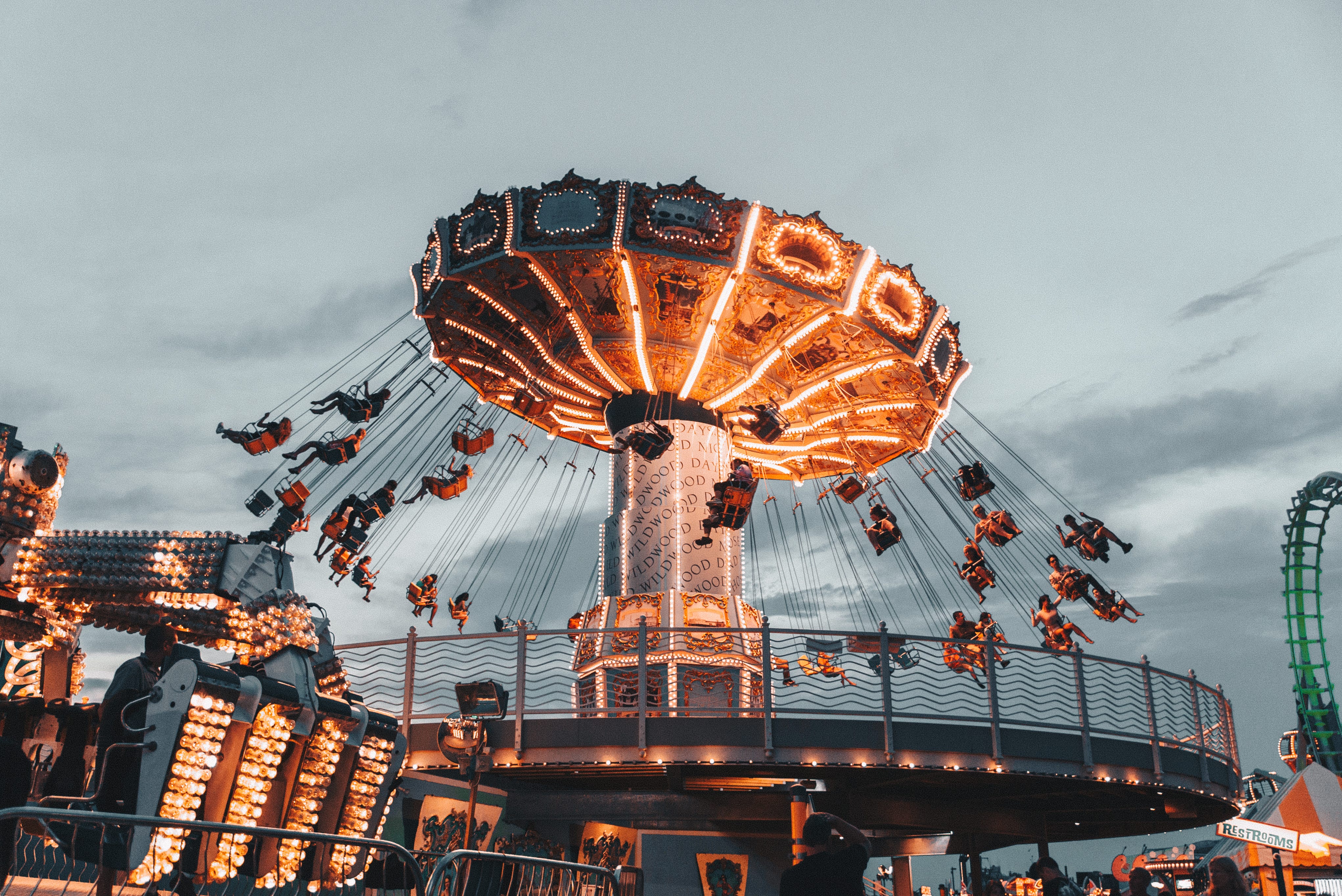 Creating Background Image Carousels with Flutter